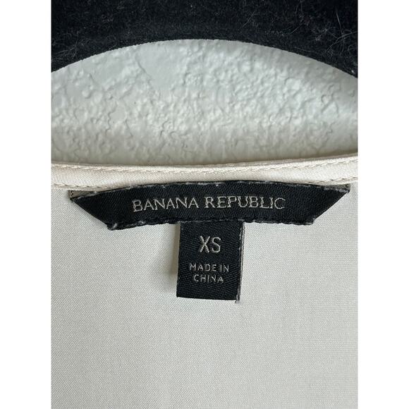 Banana Republic Cream Surplice V-Neck Blouse Long Sleeve Party Going Out XS - Picture 3 of 9